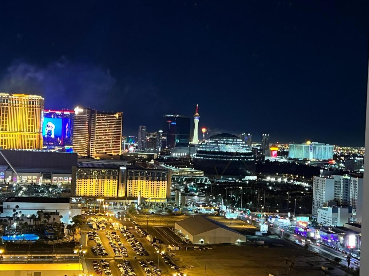 Balcony Suite Strip View Las Vegas Eksteriør bilde