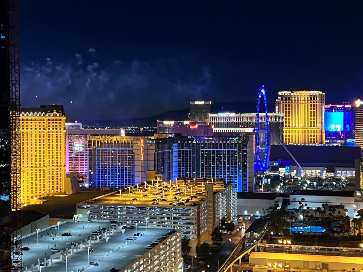 Balcony Suite Strip View Las Vegas Eksteriør bilde
